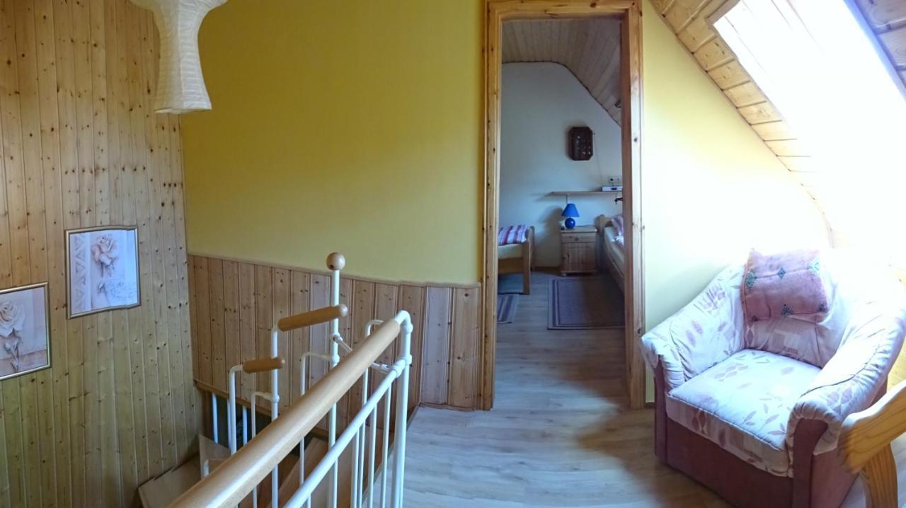 Ferienhaus Im Urigen Garten Bzw Eulenhaus Zingst Kültér fotó